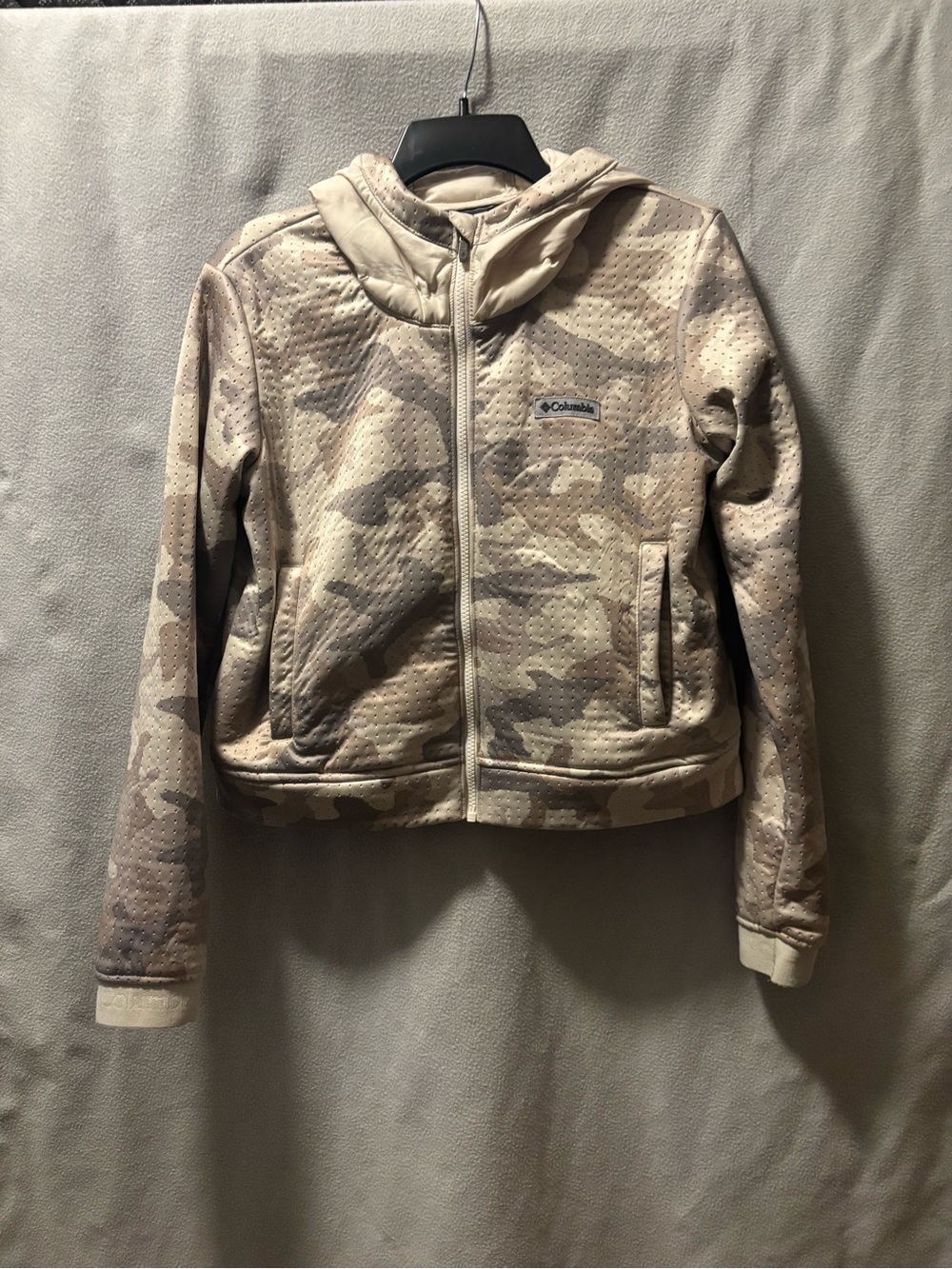 Columbia Tan Camo Perforated Hooded Jacket